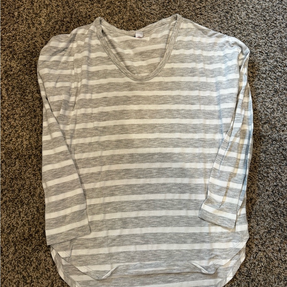 Old Navy Gray and White Striped Long Sleeve Top